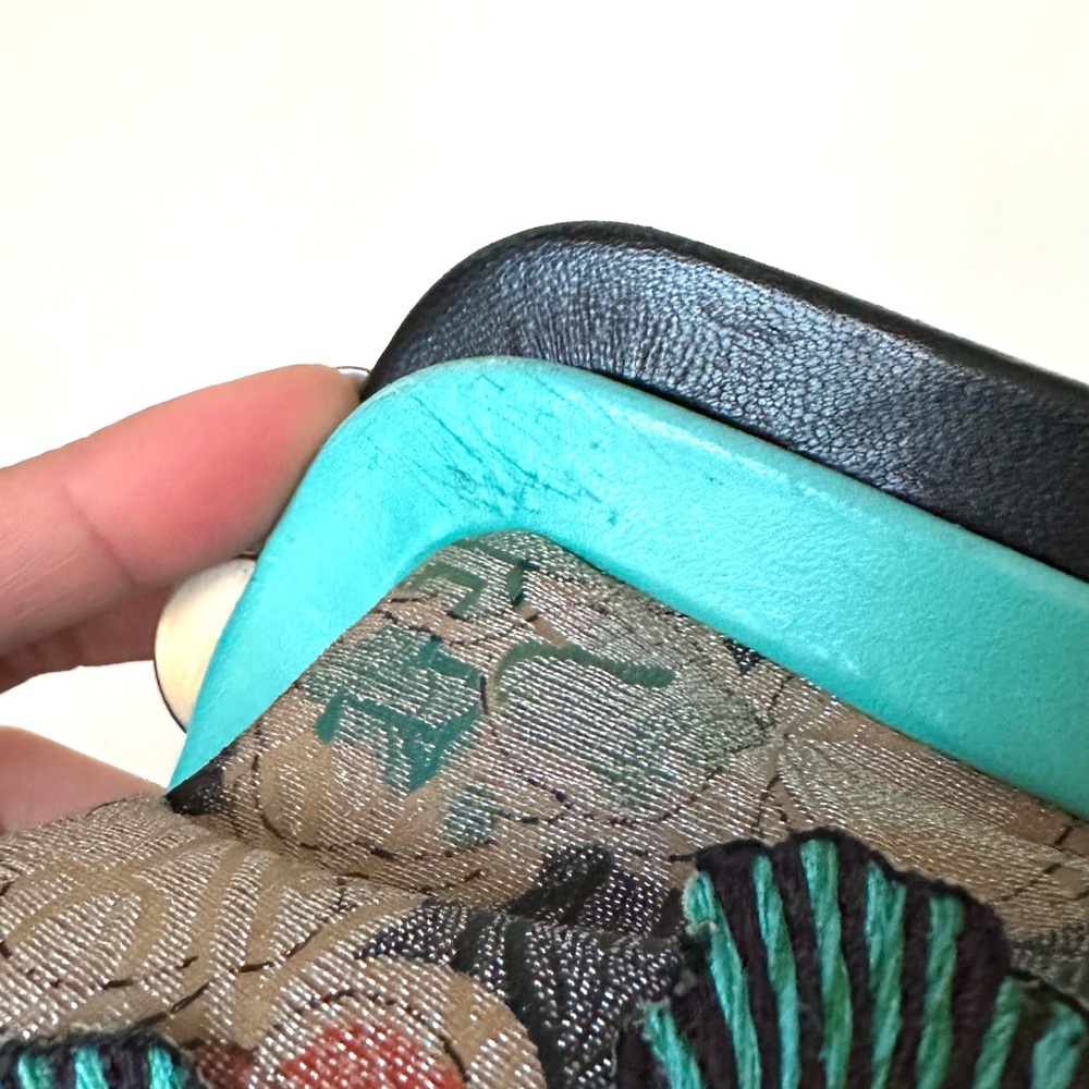Bottega Veneta Black and Teal Butterfly Shoulder Bag - Picture 13 of 16